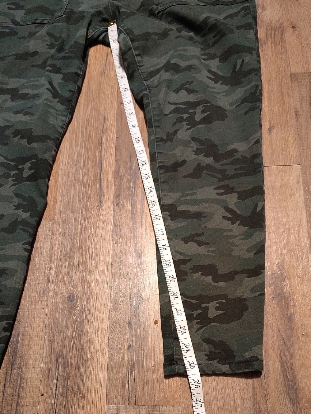 No Boundaries Olive & Black Camo Jeggings - Picture 7 of 10